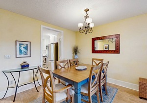 First-floor villa overlooking the Ocean Winds golf course 18th fairway