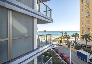 First line/Wifi/Spa/Seaviews/Heated pool/Pets