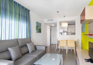 First line/Wifi/Spa/Seaviews/Heated pool/Pets