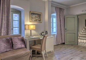 Fiscardonna Luxury Suites