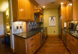 Fisher Bros flats 201