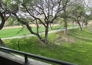 Flair of the southwest -2 bedr 2 bath condo in the Heart of Ventana Canyon!