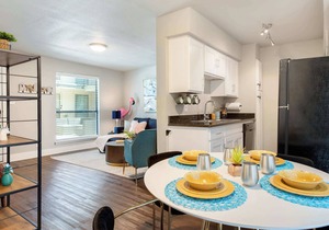 Flamingo 2 | 1-Bedroom| Near Downtown & The Domain