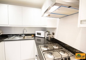Flat 1, Holden Court