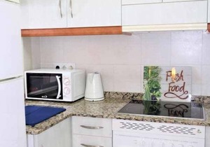 flat 14E Mar2 2 bedrooms