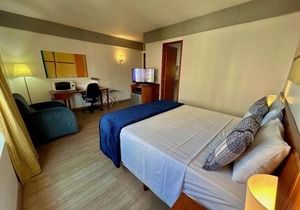 Flat Live & Lodge c/ vaga de garagem UH1003