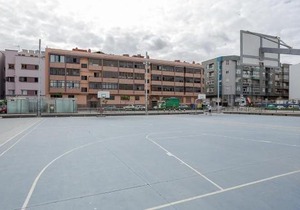 Flatguest Cicer - 3BDR + Balcony + Beach