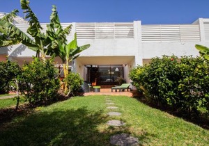 Flatguest PR Beach - Terrace + Garden + 24H