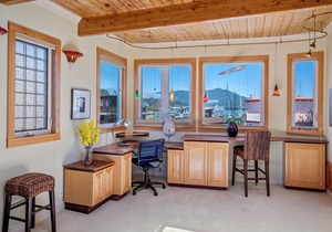 Floating Home in Sausalito! 3 Floors with 2BR 3BA