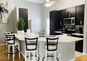 Florida Paradise Home Near IMG Academy and Siesta Key Beach