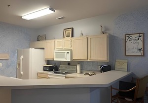 Folly Beach OCEAN FRONT RENOVATED 3 Bed/3 Bath Available, May rate 150/N
