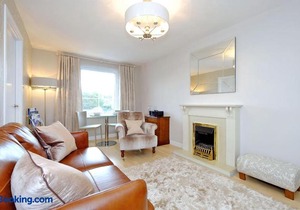 Fonthill Apartment