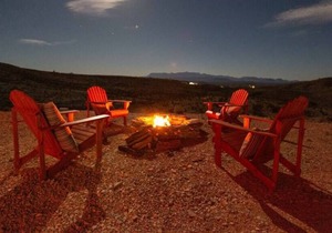 Fossil Knob Ridge -Chisos: Ultra-Modern Container Home