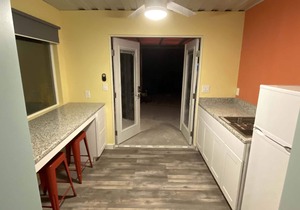 Fossil Knob Ridge -Quicksilver: Ultra Modern Container Home