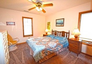 Fountain Road 13701-Bayside 137th St, W/D, AC