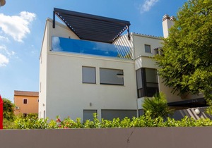 Four bedroom apartment with terrace and sea view Vantačići, Krk (A-19284-a)