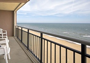 Four Sails Resort
