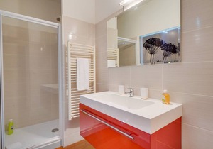 90 m² Apartment ∙ 1 bedroom ∙ 2 guests