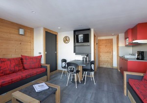 Cozy Studio Near Slopes, Wellness Area, Pet-Friendly