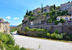 2 bedroom accommodation in Saint-Marcellin-les-Va