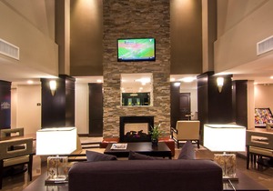 Free Breakfast Included! Pool & Hot Tub Access | King Studio