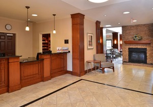 Free Breakfast. Indoor Pool & Hot Tub. Great for Business Travelers!