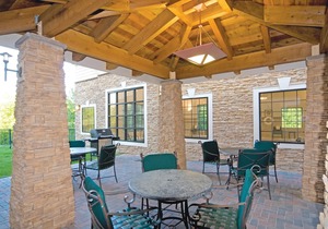 Free Breakfast. Indoor Pool & Hot Tub. Near the Virginia Beach business district!