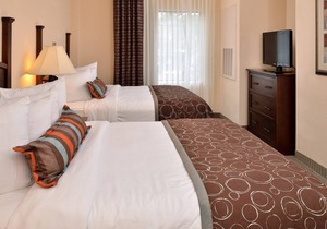 Free Breakfast. Indoor Pool & Hot Tub. Close to the Virginia Beach business district!