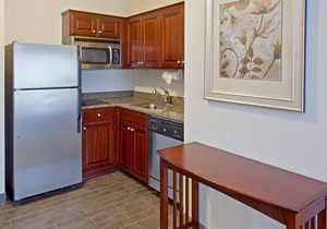 Free Breakfast + Outdoor Pool + Fitness Center Access | Close to NASA