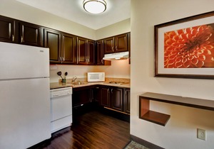 Free Breakfast. Pool and Hot Tub. Downtown Location. Near the University of Wisconsin-Madison!