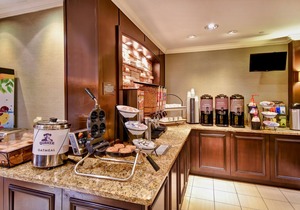 Free Breakfast. Pool and Hot Tub. Downtown Location. Near the University of Wisconsin-Madison!