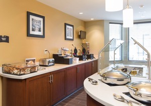 Free Breakfast. Pool & Hot Tub. Gym. Near Amazon!