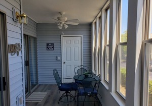 FREE SDC tic. Table Rock Lake Condo. 100 Yds. to Boat Ramp. Bring Your Boat. 3 King Beds. Awesome!