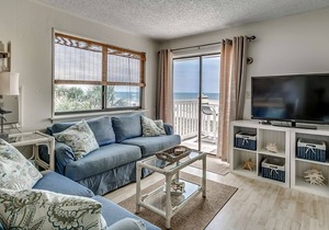 Free Tickets to Local Attractions - Adorable Oceanfront Condo, Free WiFI & Parking