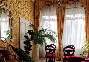 Friendly Venice Suites