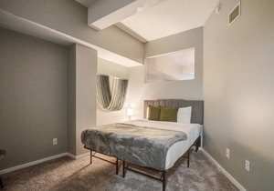 Frontdesk | 2 BR Apt by Progressive Field