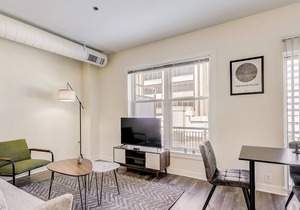Frontdesk | 2 BR Apt by Indiana State Museum