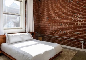 FRONTDESK Spacious 2 BR Apt with Full Kitchen