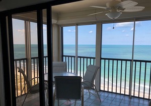 Full Beach Front South Corner Condo with Heated Pool, Spa & Tennis Court 2/2