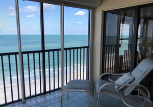 Full Beach Front South Corner Condo with Heated Pool, Spa & Tennis Court 2/2