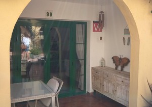 Fully Re-furbished Apartment on the popular Castillo Mar Complex