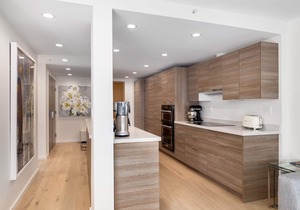 Fully furnished Spacious luxury suite with water & mountain views - Coal Harbour
