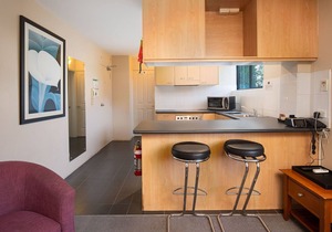 Fully Furnished Studio in Drummoyne