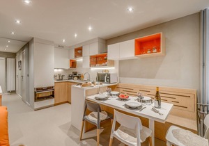 Fully Renovated 2-Room Apartment with Stunning Lake View - Tignes, France