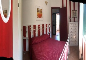 "Fuoco" apartment in residence "Villa Giulia" adjacent to Michelino beach
