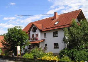 Gästehaus & Ferienhof Hüfner