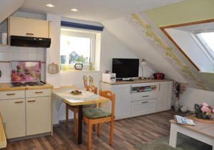 Gästehaus Zur Seemöwe, Fewo 1 "Seeblick"