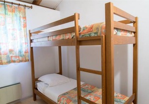 Gîte 4-5 pers à Chanac - LZV012F1