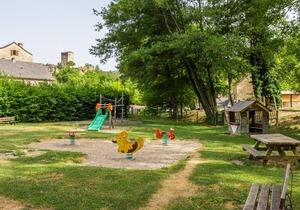 Gîte 4-5 pers à Chanac - LZV012F1