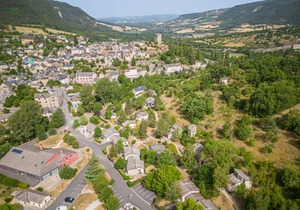 Gîte 4-5 pers à Chanac - LZV012F1